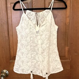 LaFfaire White Embroidered Top